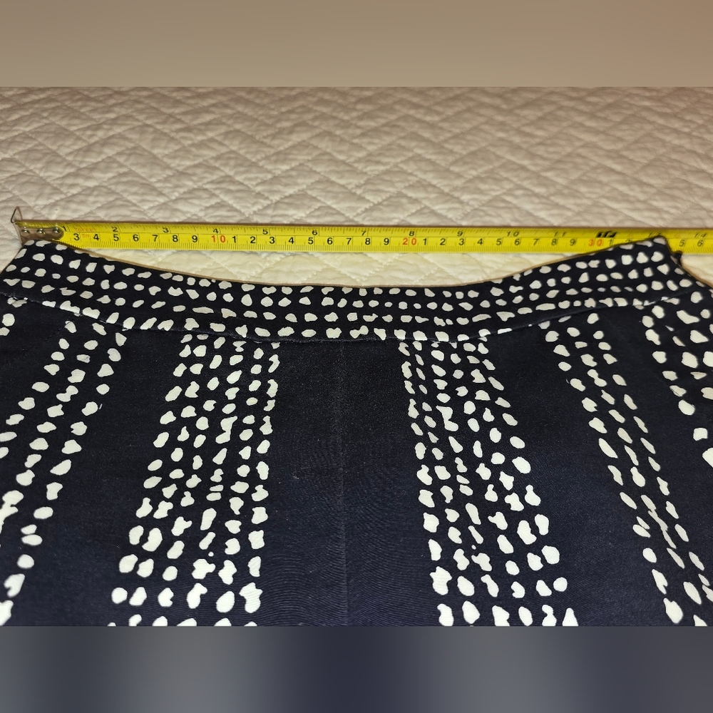 Boden A-Line Navy and White Skirt Women's Size 2R - Picture 5 of 7